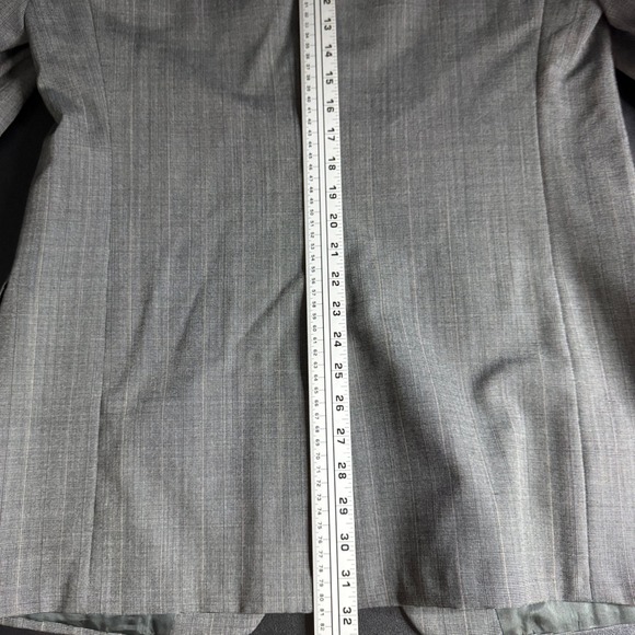 Palm Beach Mens Suit Set Gray Pinstripe Two Button 38L 30W - Picture 9 of 13
